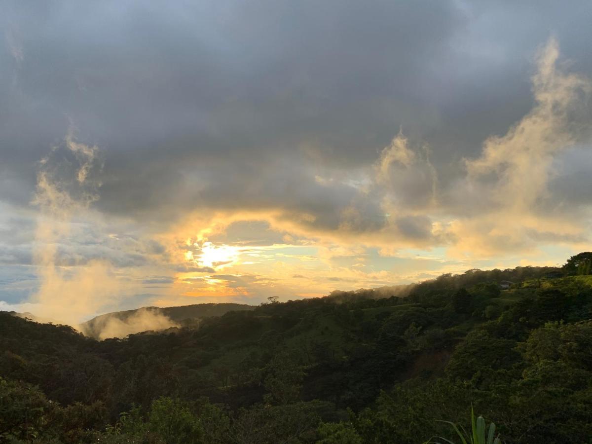 Globi Lodge #2 Monteverde ภายนอก รูปภาพ